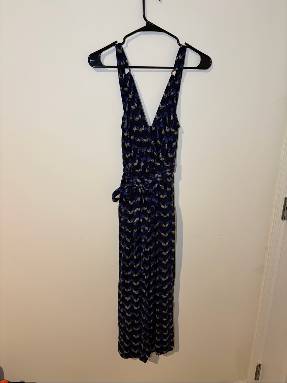 Alya Navy Blue Printed V-Neck Jumpsuit